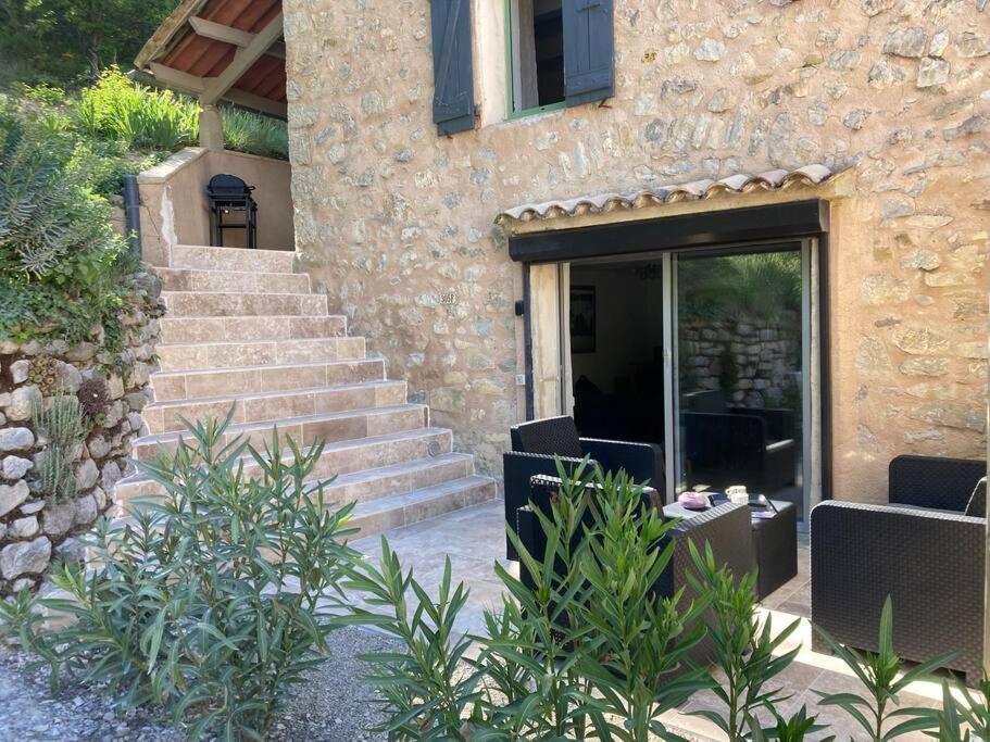 Plaisians Petite Maison En Provence מראה חיצוני תמונה
